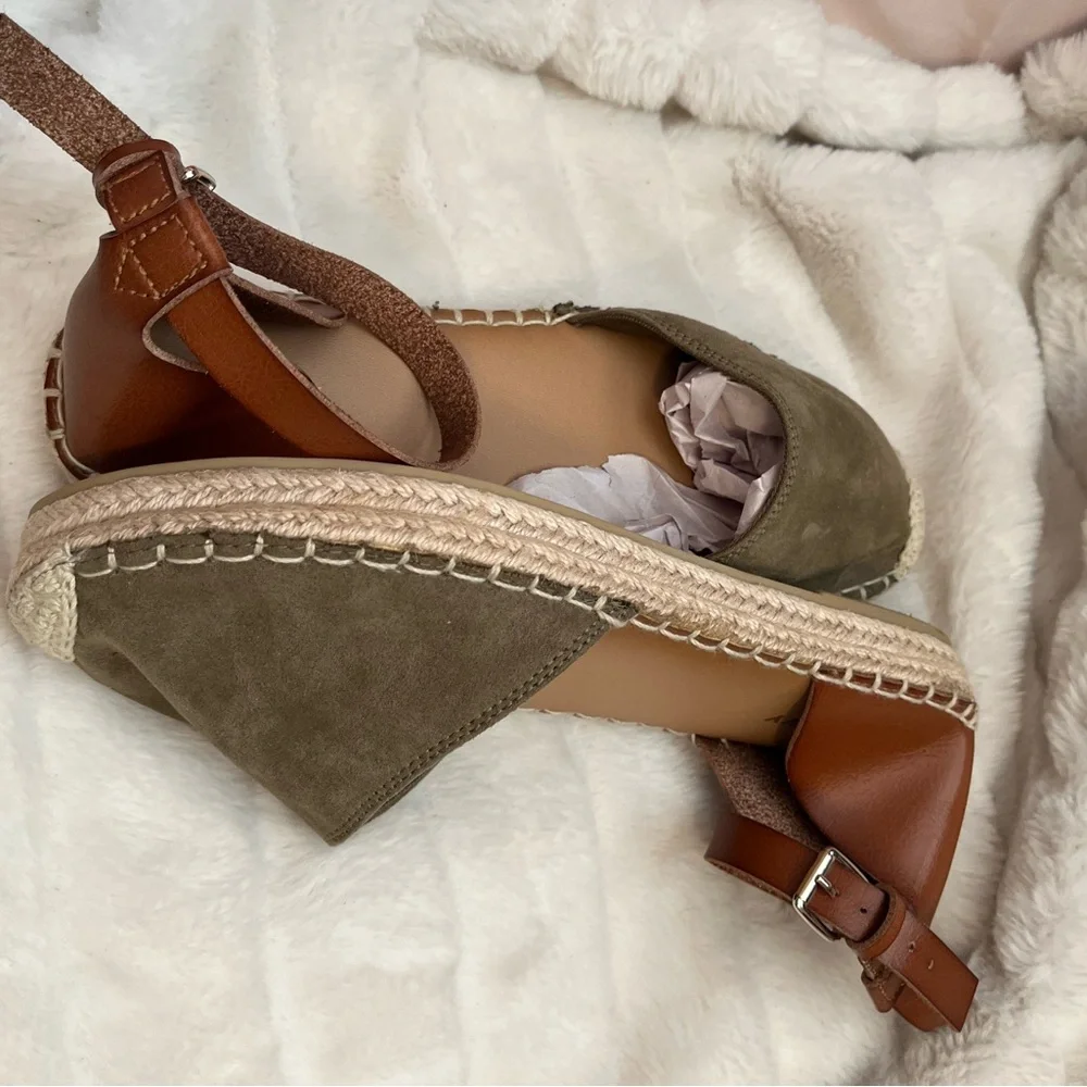 Old Navy 9 Faux Leather Suede Modern Boho Casual Goblincore Espadrille Flats